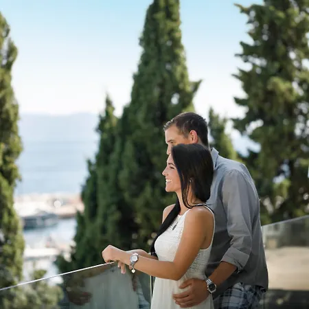 Icici - By Liburnia & فندق أوباتيا